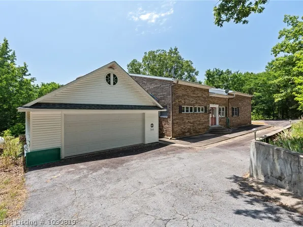 846 E Rumpus Ridge Rd, Mountainburg, AR 72946