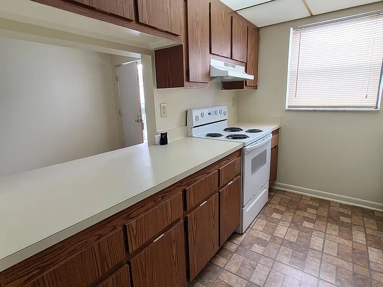 1720 N Congress Ave #402 — Photo 5