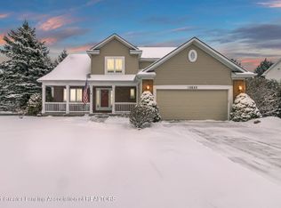 13623 Juniper Dr, Dewitt, MI 48820
