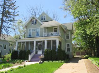 1919 Riverside Ave, Marinette, WI 54143