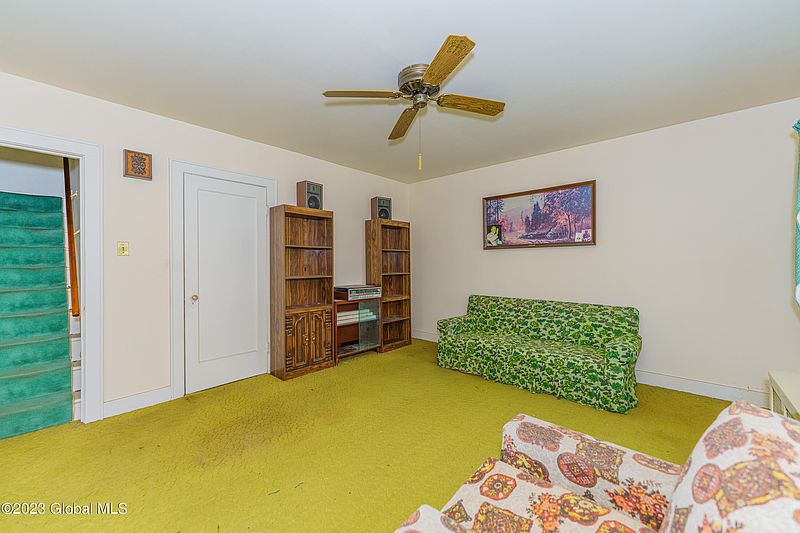 3rd image of 1301 Paul Avenue
