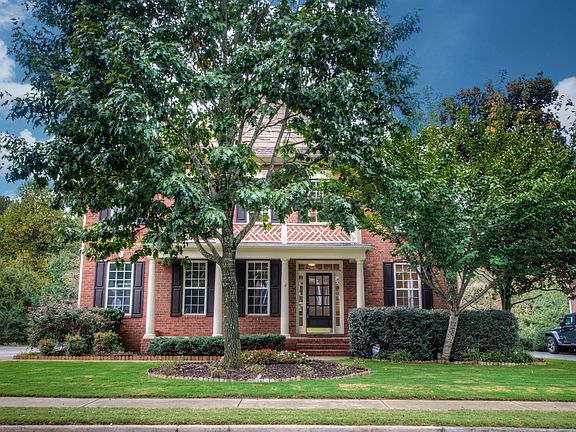 2nd image of 2663 Hampton Park Dr