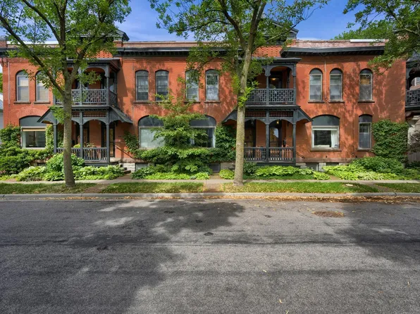 91 Leech St, Saint Paul, MN 55102