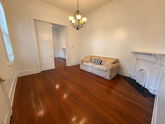 2nd image of 7625 Hampson St