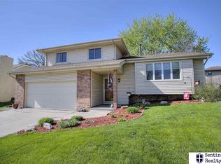 9229 Madison St, Omaha, NE 68127