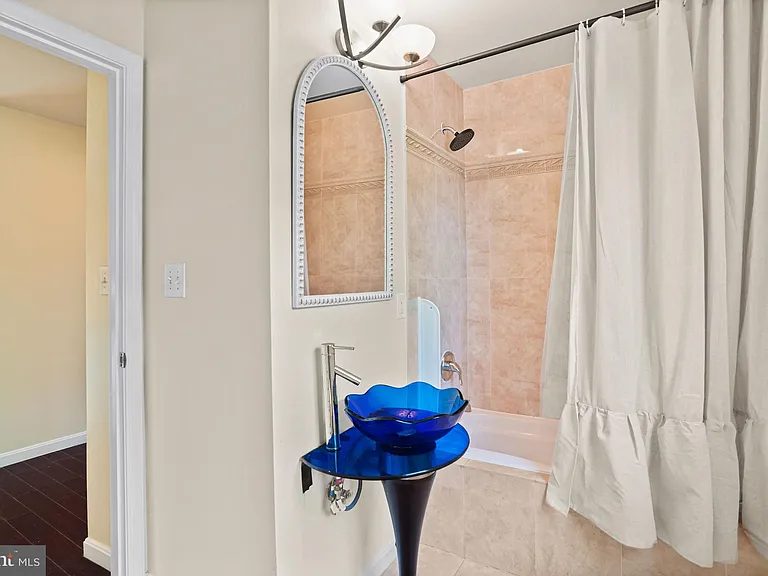 5115 Bass Pl SE — Photo 32