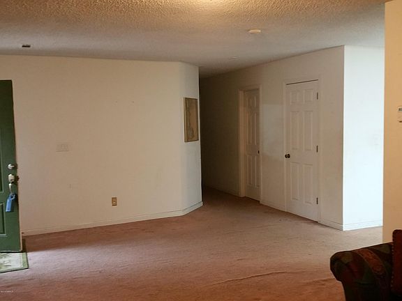 5th image of 9 Ashley Drive