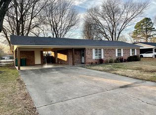 603 N Louisville Ave, Russellville, AR 72801