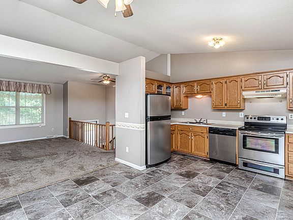 3rd image of 5414 Collier Ln