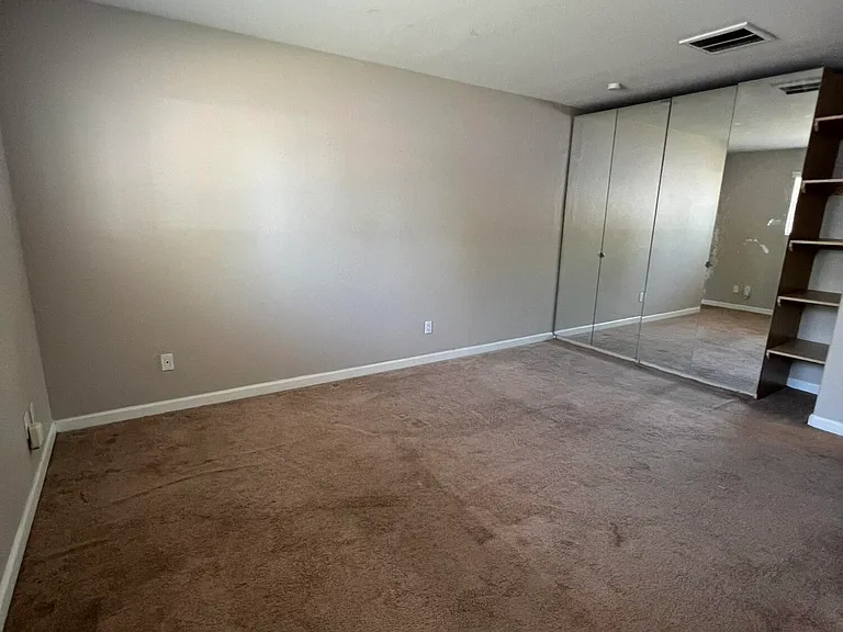 233 E Huntington Dr #233 — Photo 12