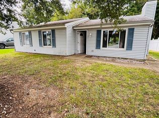 1505 Peabody Dr, Hampton, VA 23666