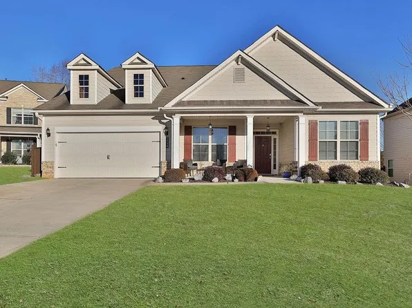 7750 Farrow Pass Cir, Cumming, GA 30040