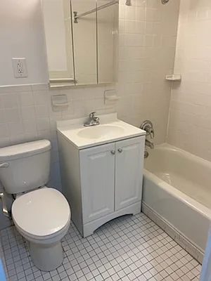 Rented by Mallory Management Corp | media 20