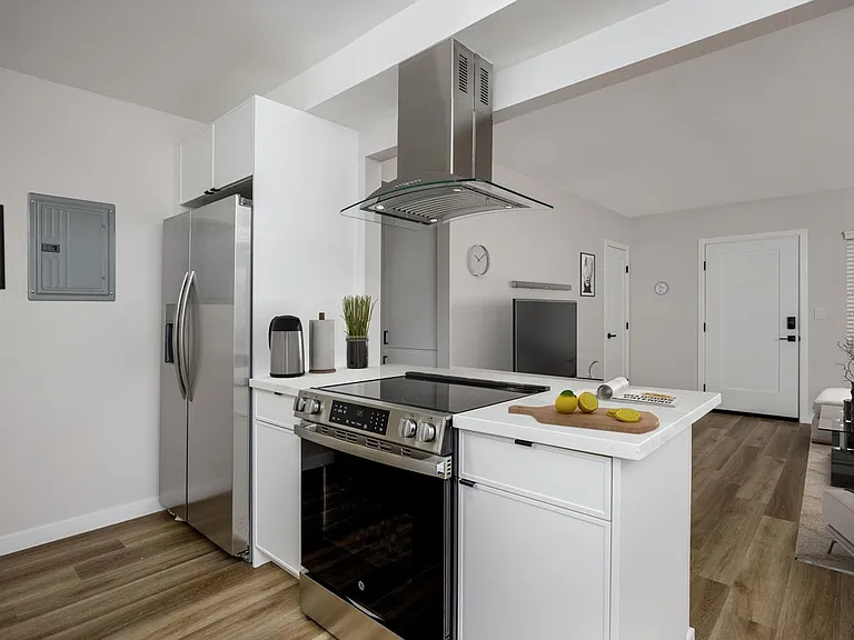 1305 Amethyst St — Photo 1