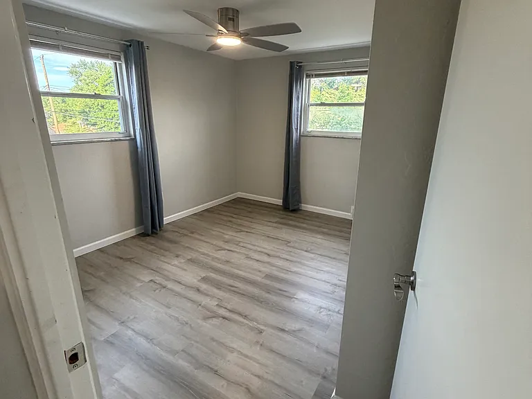 123 Danube Dr — Photo 24