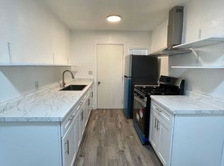 3421 E McKinley Ave, Fresno, CA 93703