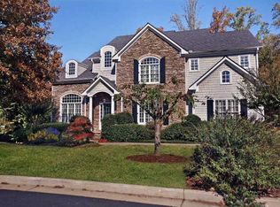 770 Lake Summit Dr, Sandy Springs, GA 30342