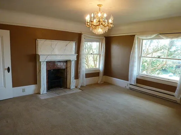 2703 East St, Eureka, CA 95501