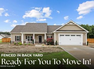 21 Oakbridge Way, Pikeville, NC 27863