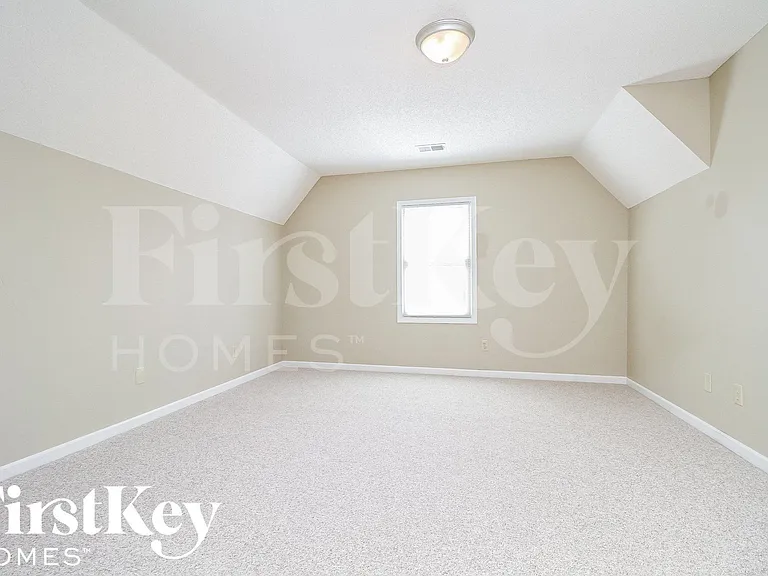 2672 Morning Woods Dr — Photo 8
