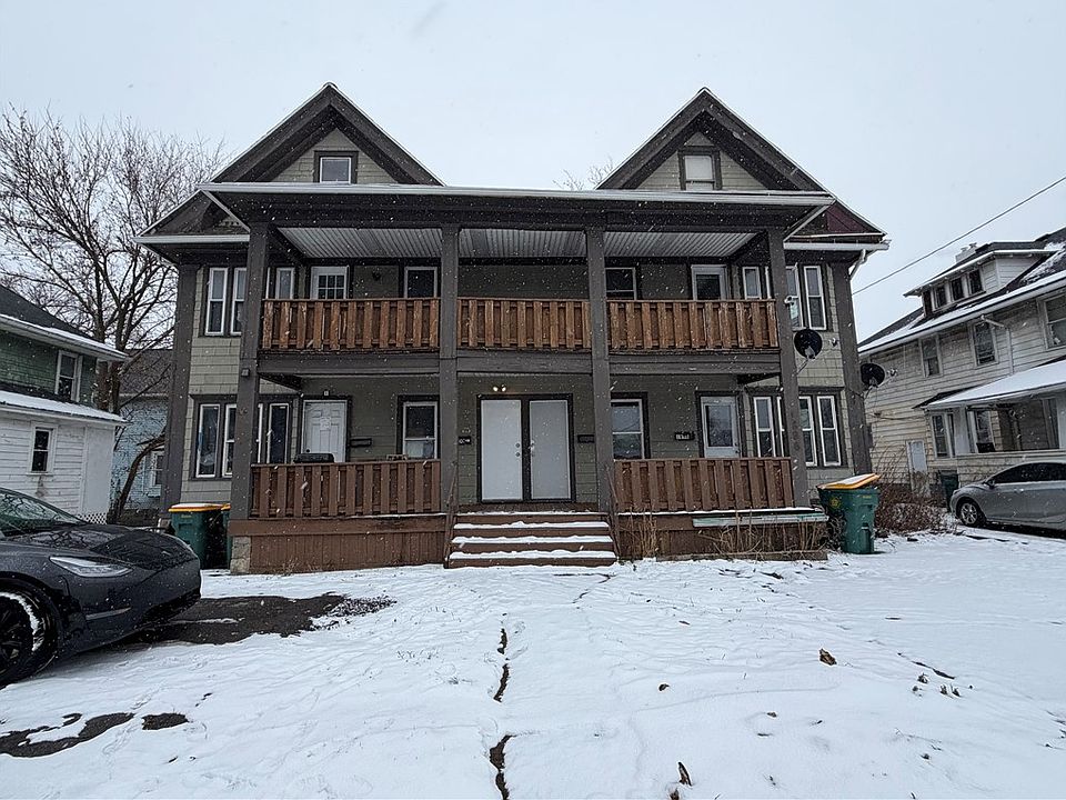 1st image of 1896 Dewey Ave