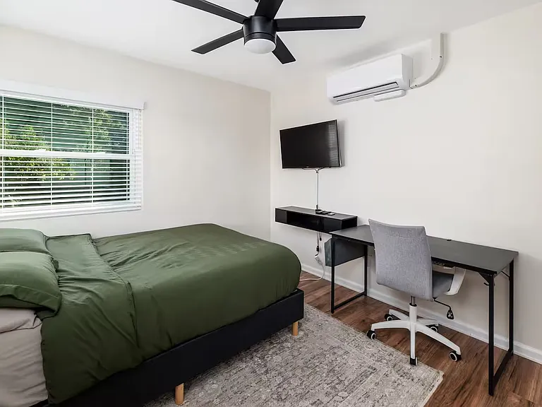 5209 Solola Ave — Photo 16
