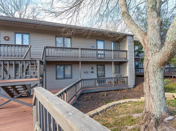 1913 E Waters Edge Dr #107, Bloomington, IN 47401