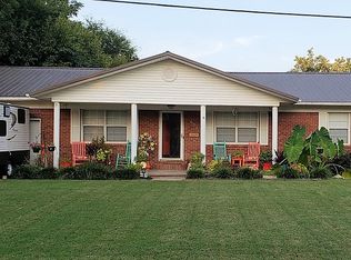 608 S Walnut St, Kennett, MO 63857