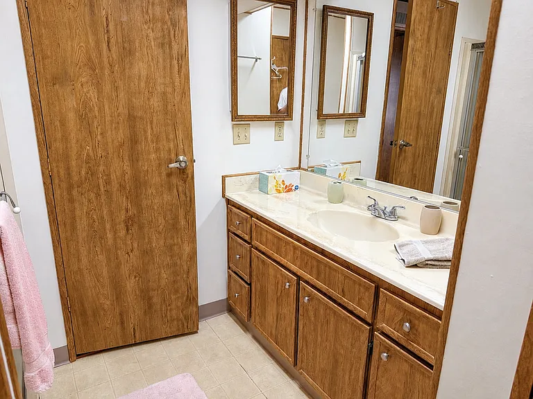 73297 Highland Springs Dr — Photo 16