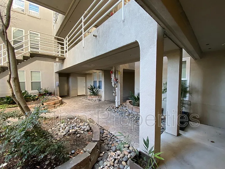 432 High St #101 — Photo 27