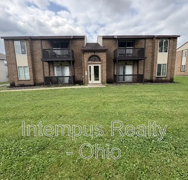 7469 Huntington Dr #3 — Photo 1