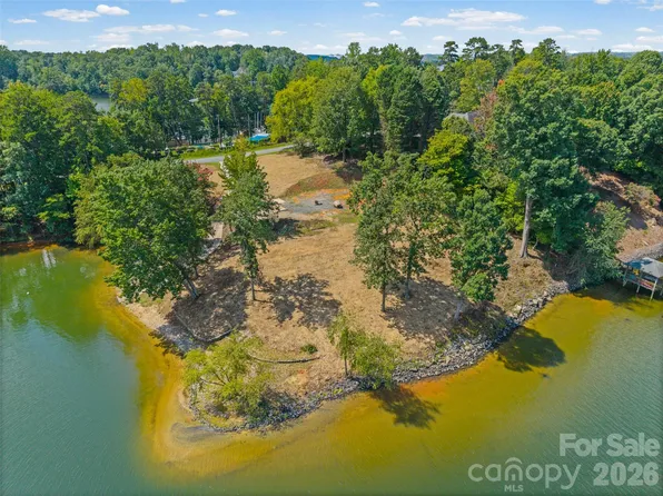 19800 Youngblood Rd, Charlotte, NC 28278