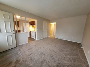 612-616 SE Pioneer Rd, Des Moines, IA 50315