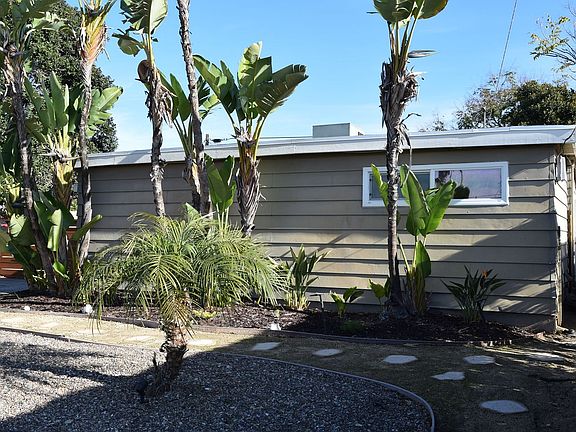 4th image of 6373 Amber Lake Ave