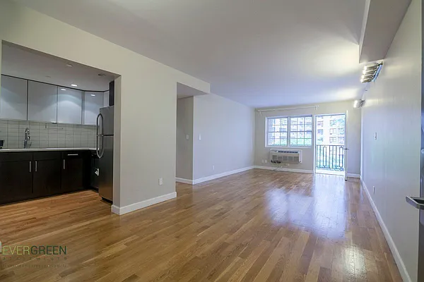 Rented by Nooklyn NYC LLC | media 18