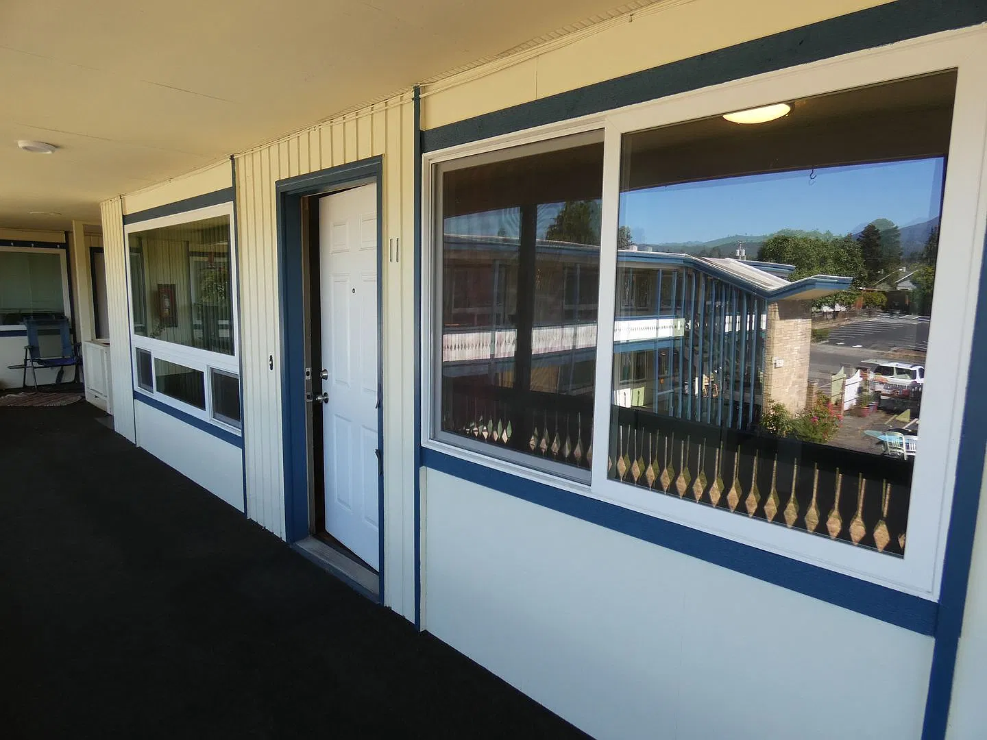 420 S Laurel - Port Angeles Laurel LLC — Photo 2