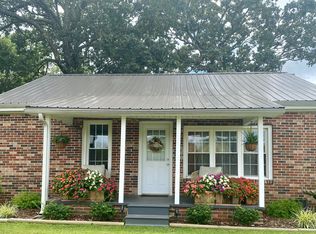 308 Spring St, Loretto, TN 38469