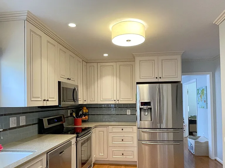 502 Clagett St SW — Photo 9