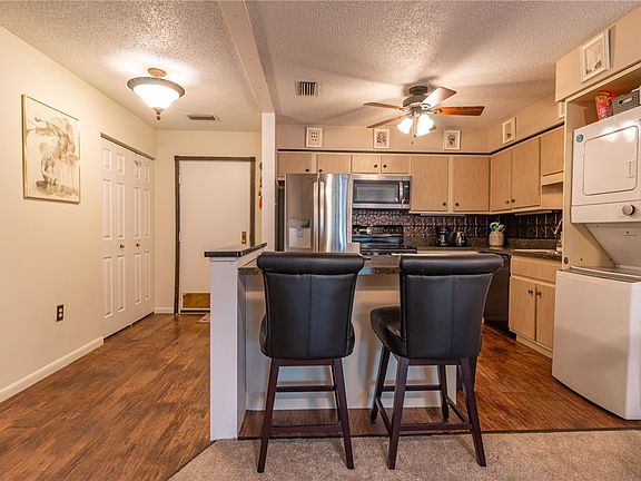 5th image of 640 5th St APT 103