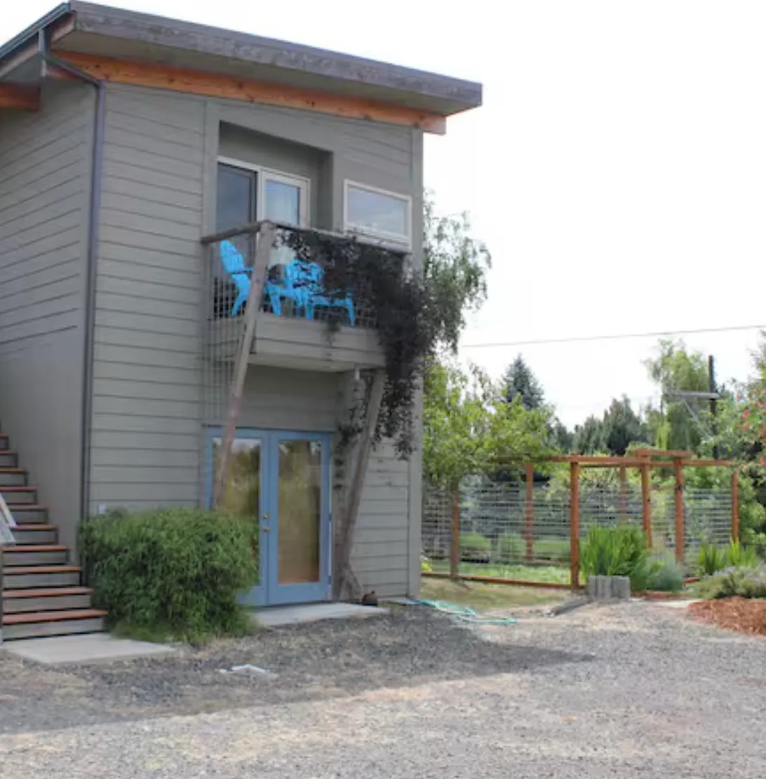 Studio, 370 sqft, $1,550 — Photo 1