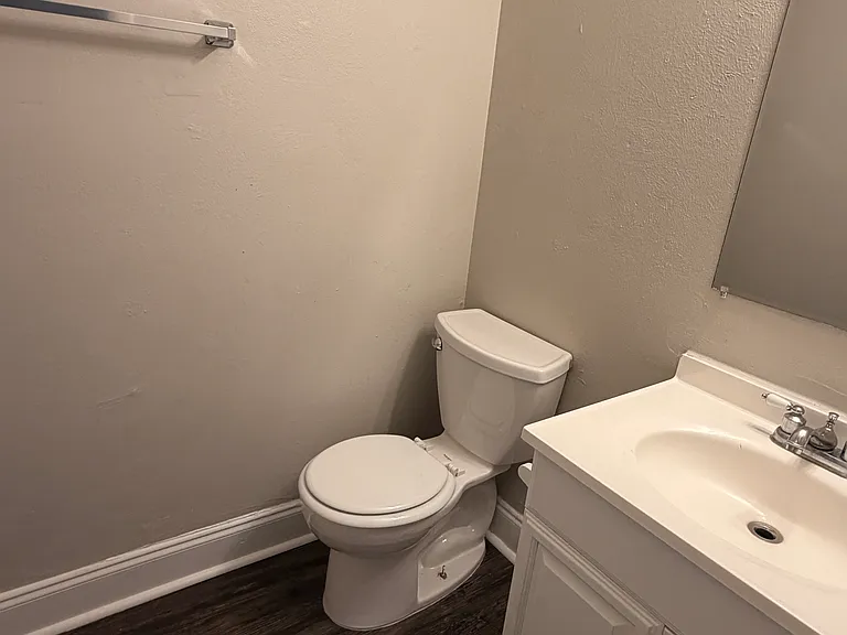 415 Stonehenge Dr — Photo 20