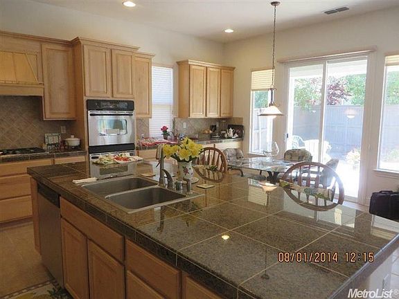 4th image of 2606 Heritage Park Ln