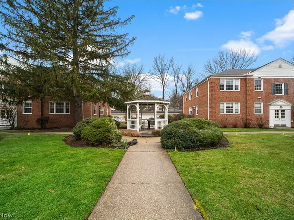 2397 Euclid Heights Blvd #C-3, Cleveland, OH 44106