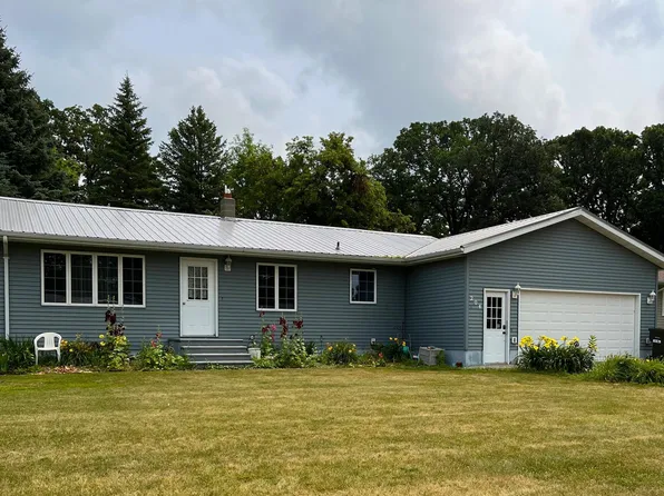 204 Bedrock Ln, Cavalier, ND 58220