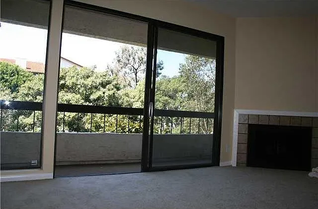5705 Friars Rd — Photo 5
