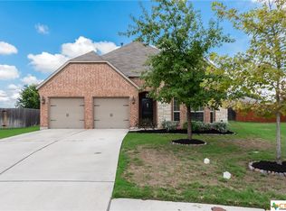 1014 Beacon Cv, Hutto, TX 78634