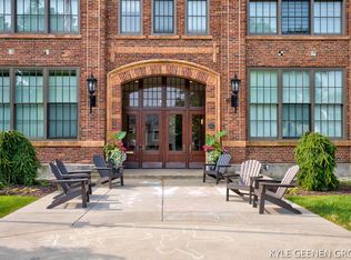 156 W 11th St SUITE 203, Holland, MI