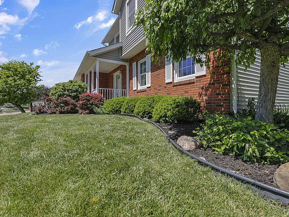 5th image of 1589 Parkland Dr