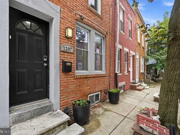 1207 S Marshall St, Philadelphia, PA 19147