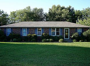 118 Highland Dr, White House, TN 37188